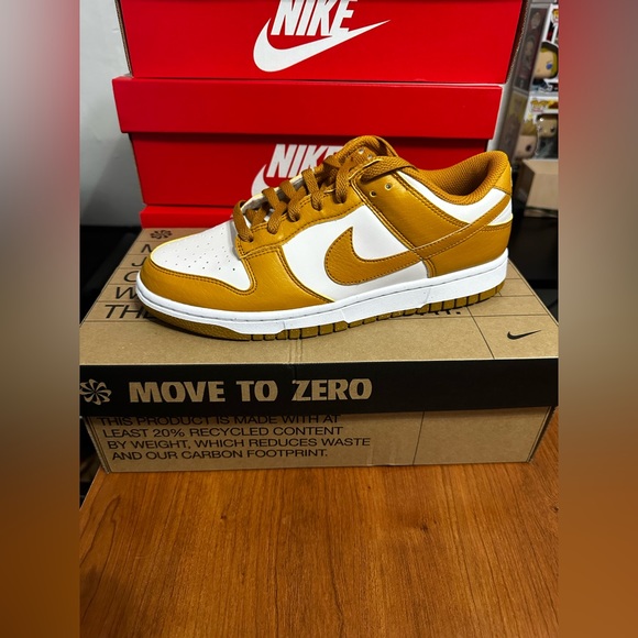 Nike Dunk Low Next Nature“Gold Phantom” 9W - Picture 1 of 1